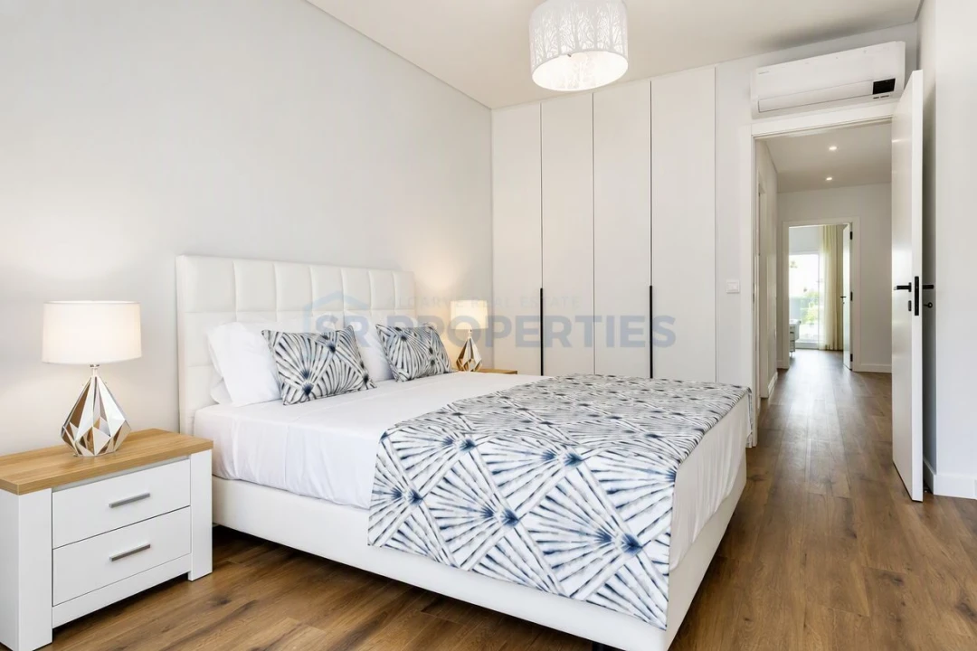Apartamento T3 para Venda em Albufeira e Olhos de Água Foto 18