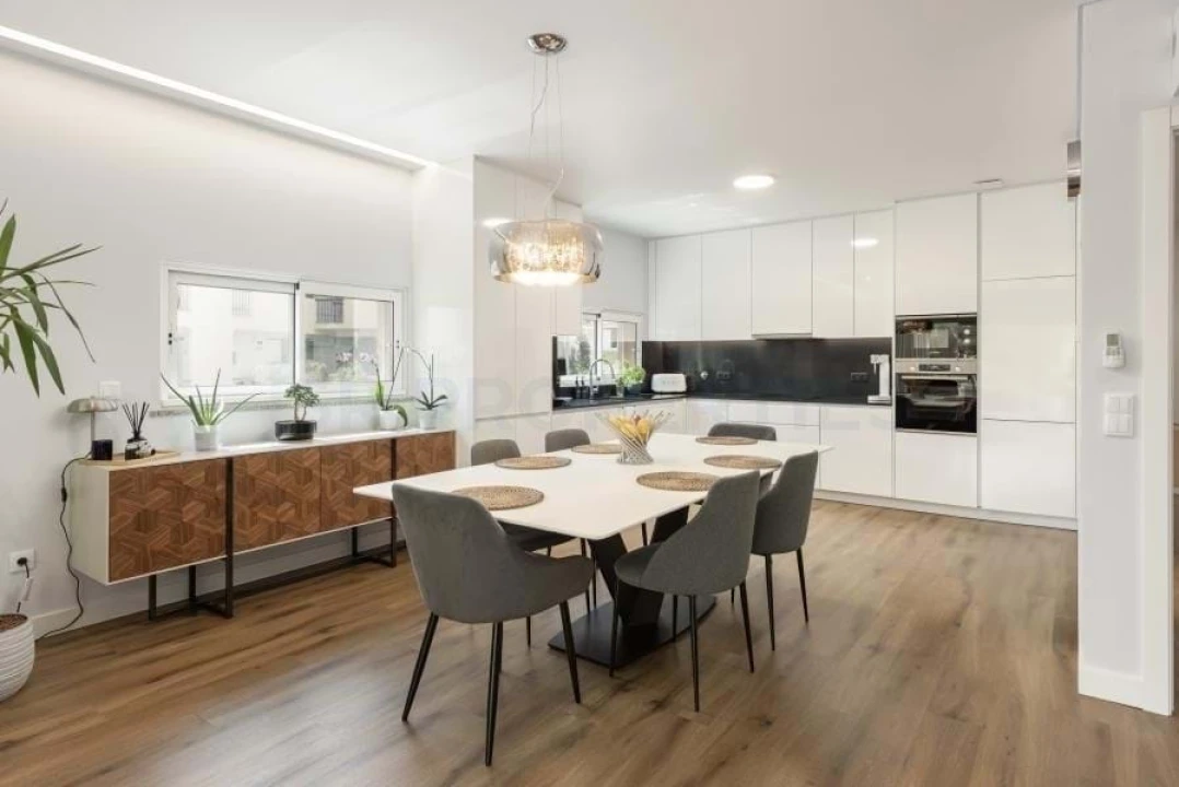 Apartamento T3 para Venda em Albufeira e Olhos de Água Foto 10