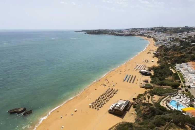Apartamento T3 para Venda em Albufeira e Olhos de Água Foto 48
