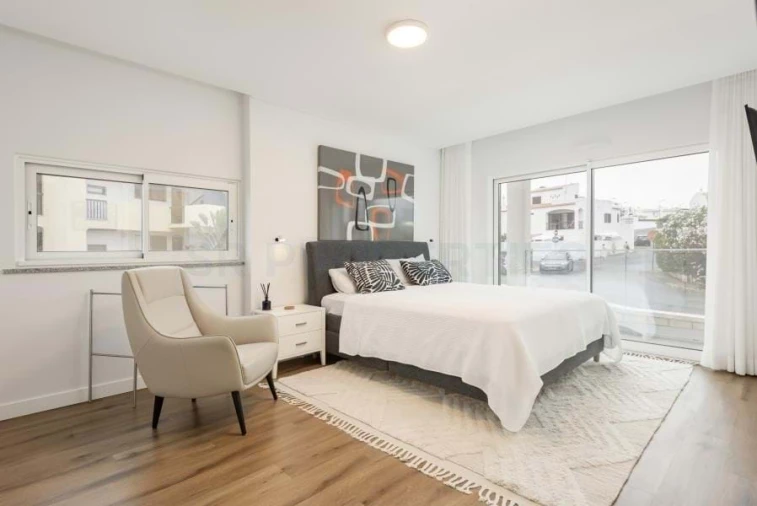 Apartamento T3 para Venda em Albufeira e Olhos de Água Foto 17