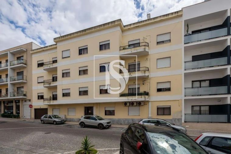 Apartamento T3 para Venda em Cartaxo e Vale da Pinta Foto 1