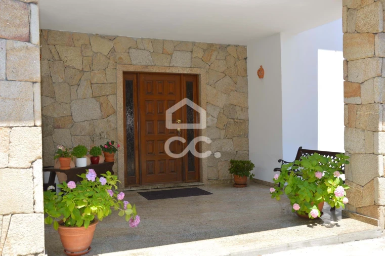 Moradia T4 para Venda em Vale de Anta Foto 10