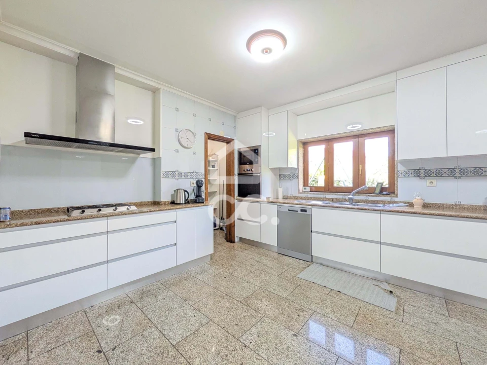 Moradia T4 para Venda em Vale de Anta Foto 5