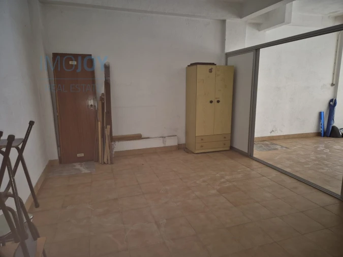 Garagem para Arrendamento em Odivelas Foto 3