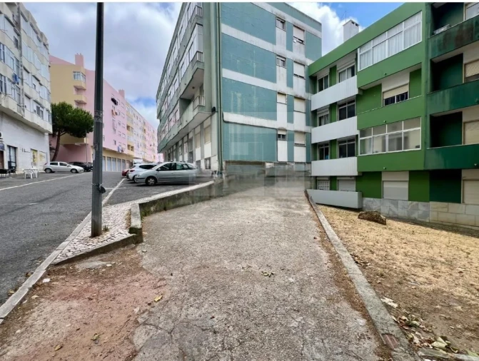 Loja para Venda em Agualva e Mira-Sintra Foto 9