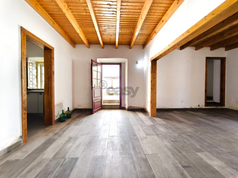 Moradia T2 para Venda em Alvalade Foto 11