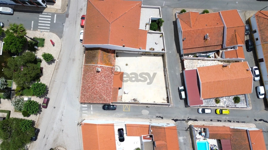 Moradia T2 para Venda em Alvalade Foto 23