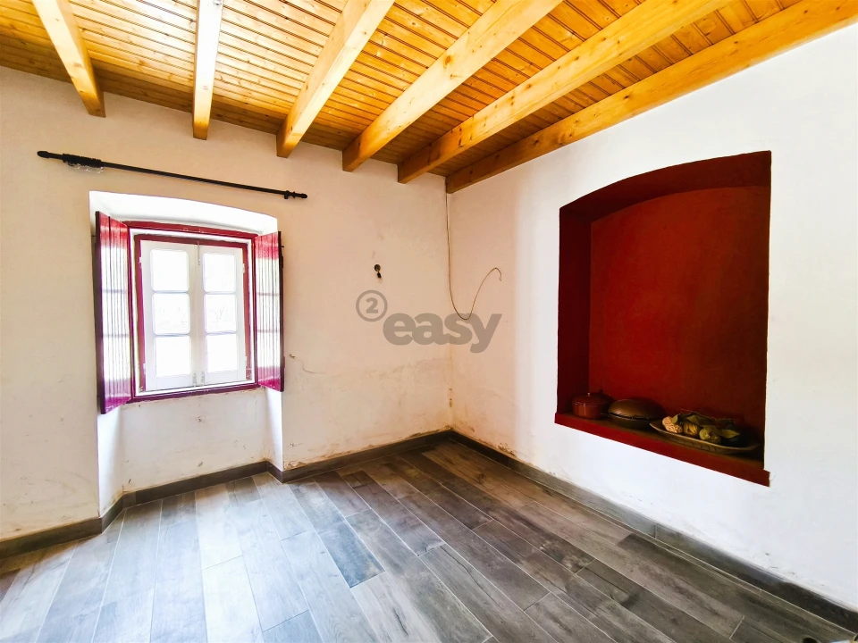 Moradia T2 para Venda em Alvalade Foto 10