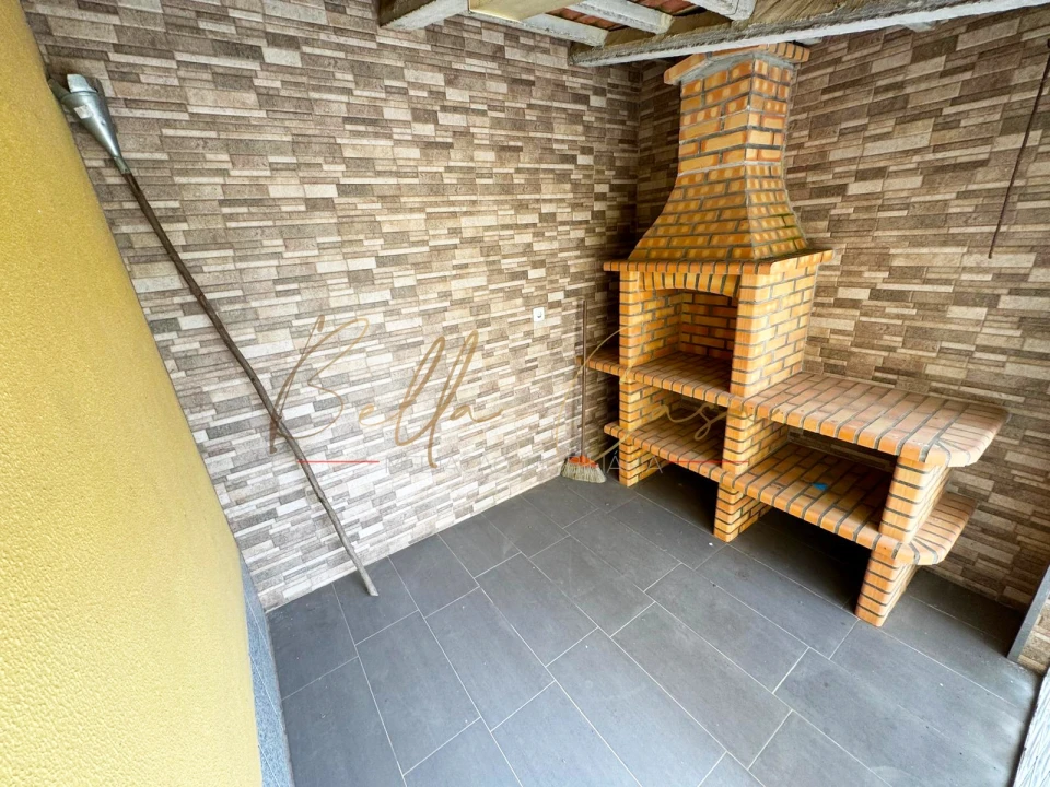 Moradia T4 para Venda em Branca Foto 44