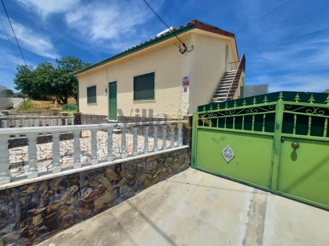 Moradia T2 para Venda em Madalena e Beselga Foto 2