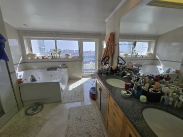 Apartamento T6 para Venda em Campolide