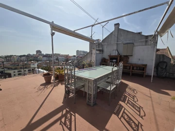 Apartamento T6 para Venda em Campolide