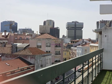 Apartamento T6 para Venda em Campolide