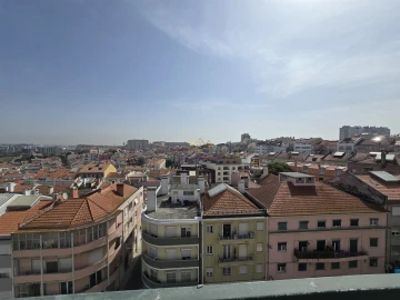 Apartamento T6 para Venda em Campolide