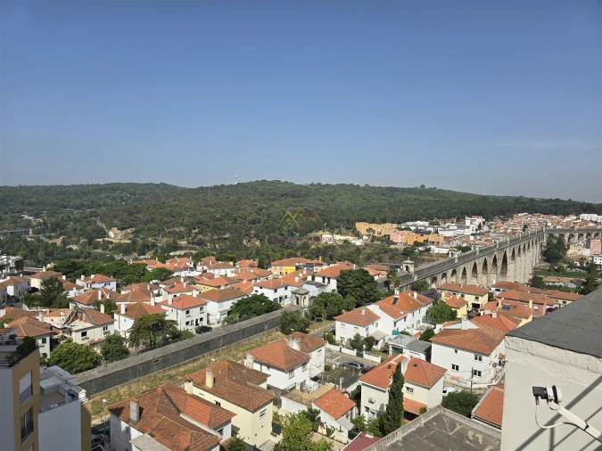 Apartamento T6 para Venda em Campolide Foto 58