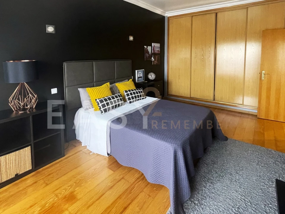 Moradia T4 para Venda em Albufeira e Olhos de Água Foto 42