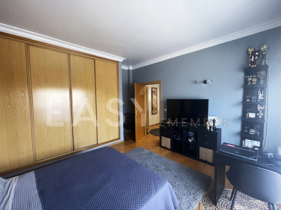 Moradia T4 para Venda em Albufeira e Olhos de Água Foto 36