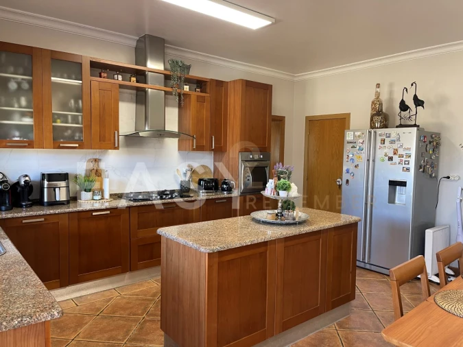 Moradia T4 para Venda em Albufeira e Olhos de Água Foto 15