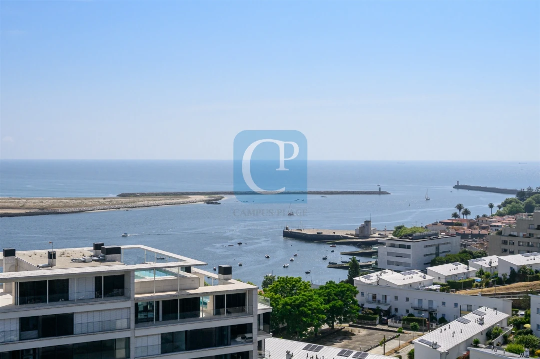 Apartamento T2 para Arrendamento em Lordelo do Ouro e Massarelos Foto 11