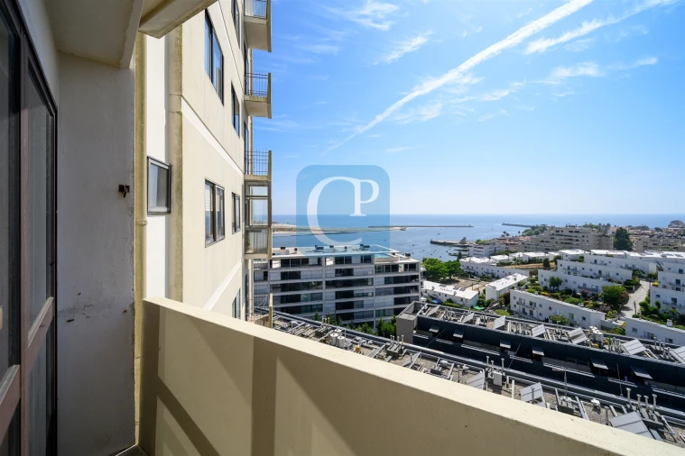 Apartamento T2 para Arrendamento em Lordelo do Ouro e Massarelos Foto 10