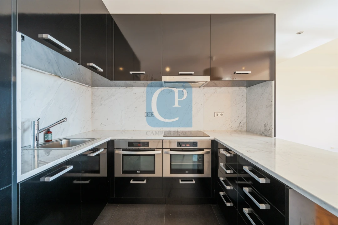 Apartamento T2 para Arrendamento em Lordelo do Ouro e Massarelos Foto 7