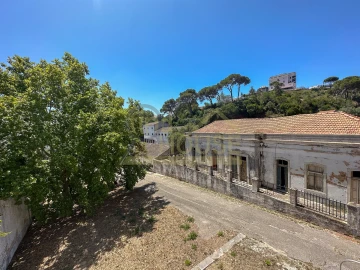 Prédio para Venda em União das Freguesias de Setúbal