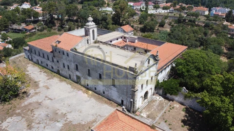 Prédio para Venda em União das Freguesias de Setúbal