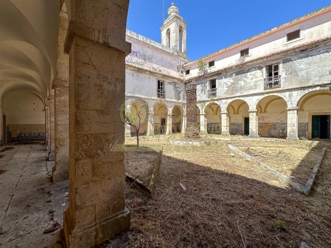 Prédio para Venda em União das Freguesias de Setúbal Foto 11