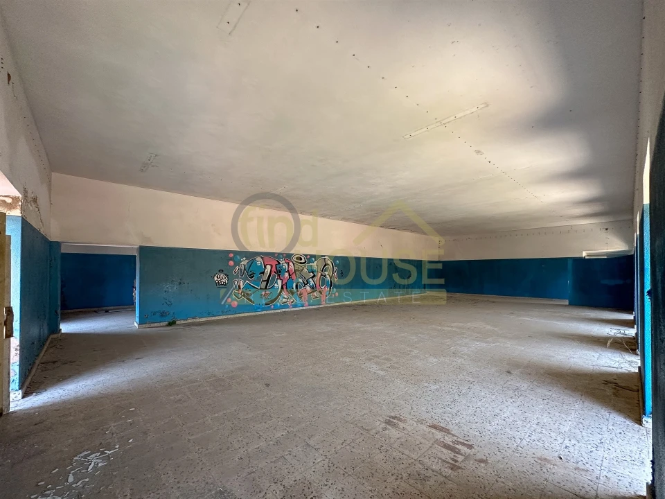 Prédio para Venda em União das Freguesias de Setúbal Foto 25