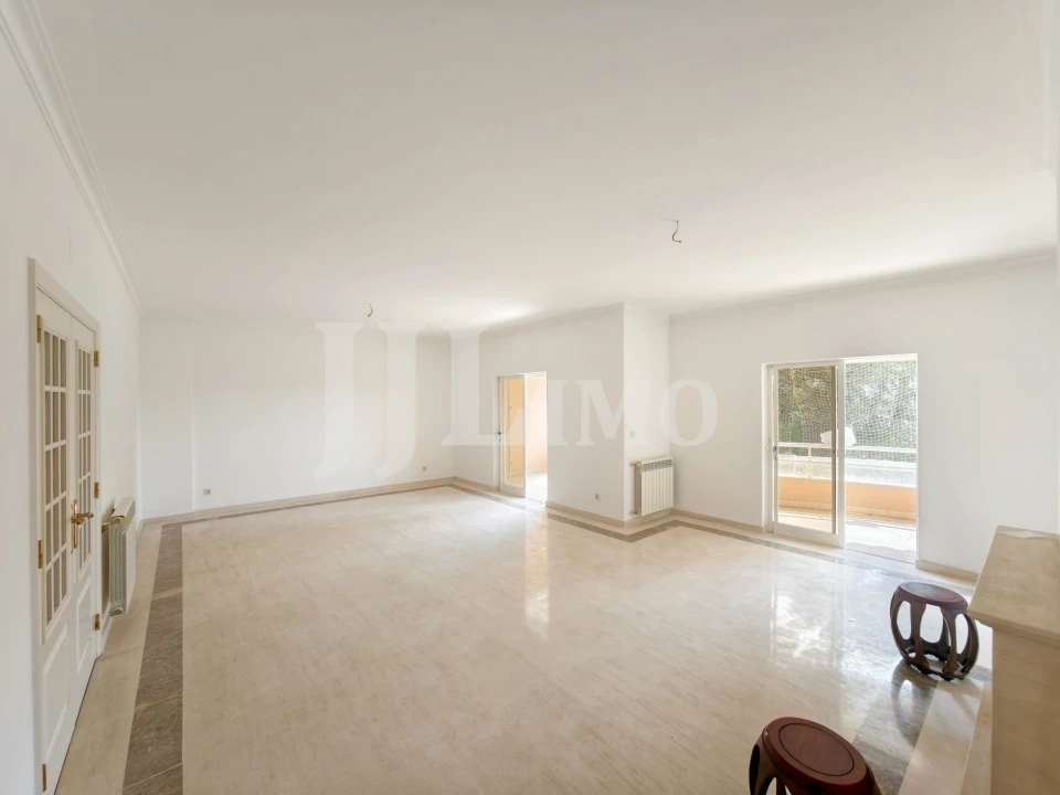 Apartamento T4 para Venda em Cascais e Estoril Foto 11