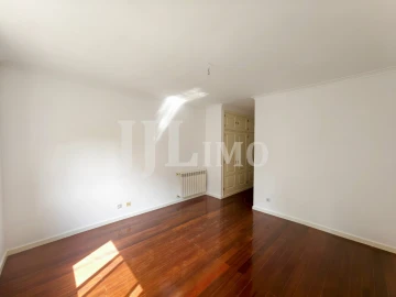 Apartamento T4 para Venda em Cascais e Estoril