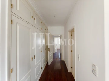 Apartamento T4 para Venda em Cascais e Estoril