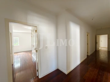 Apartamento T4 para Venda em Cascais e Estoril