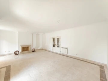 Apartamento T4 para Venda em Cascais e Estoril