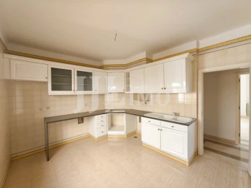 Apartamento T4 para Venda em Cascais e Estoril