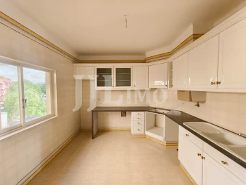 Apartamento T4 para Venda em Cascais e Estoril