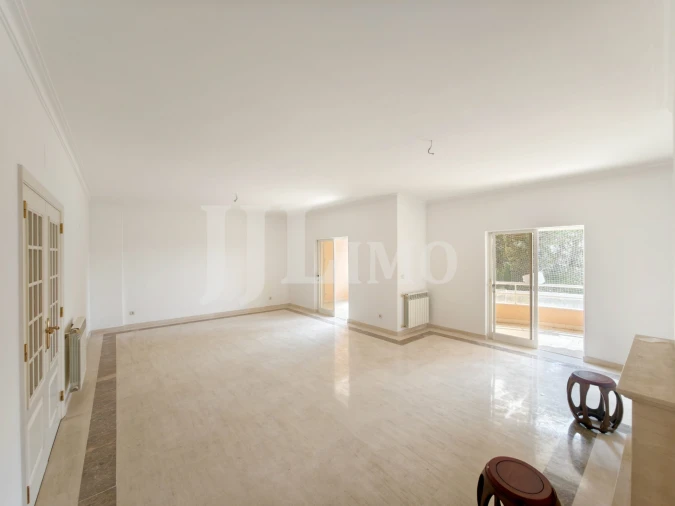 Apartamento T4 para Venda em Cascais e Estoril Foto 11