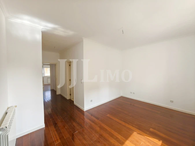 Apartamento T4 para Venda em Cascais e Estoril Foto 38