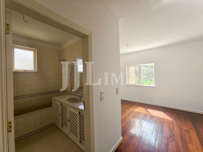 Apartamento T4 para Venda em Cascais e Estoril Foto 36