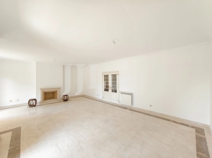 Apartamento T4 para Venda em Cascais e Estoril Foto 9