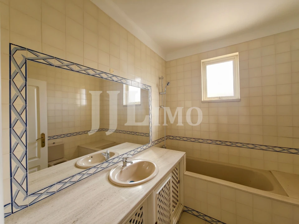 Apartamento T4 para Venda em Cascais e Estoril Foto 34