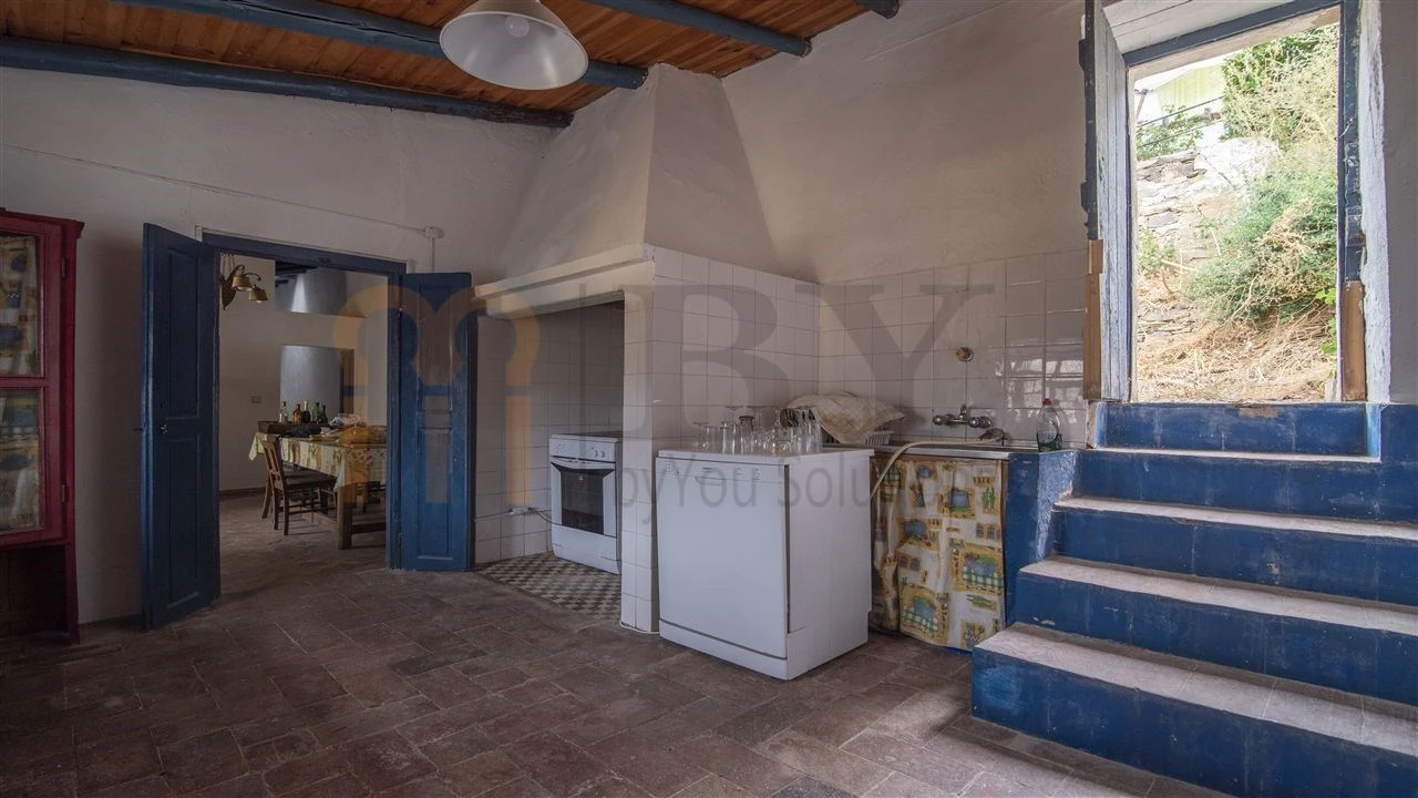 Moradia T4 para Venda em Santana de Cambas Foto 4