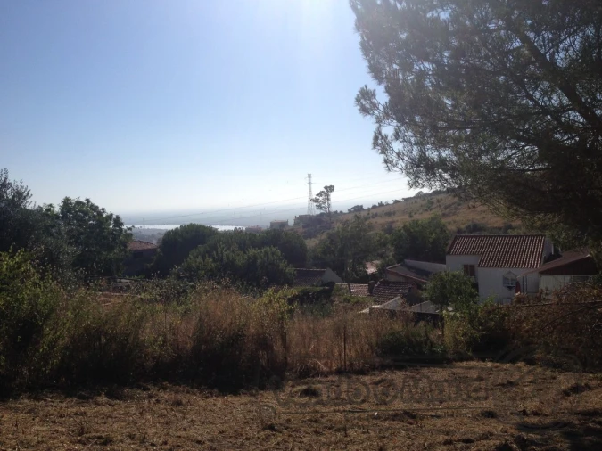 Terreno para Venda em Vila Franca de Xira Foto 1