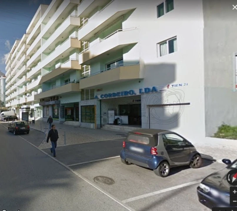 Loja para Venda em Alverca do Ribatejo e Sobralinho Foto 1