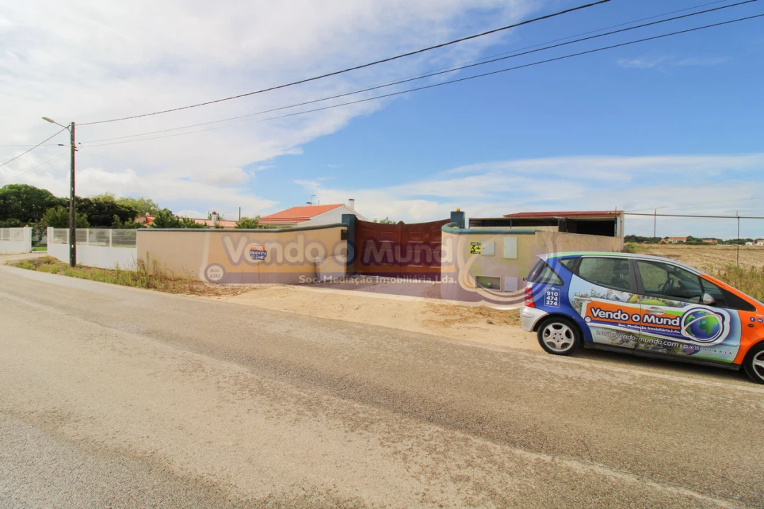 Armazém para Venda em Salvaterra de Magos e Foros de Salvaterra Foto 12