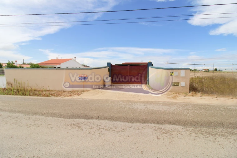 Armazém para Venda em Salvaterra de Magos e Foros de Salvaterra Foto 13