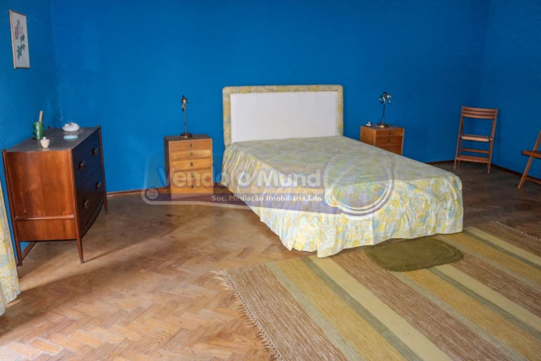 Prédio para Venda em Mora Foto 15