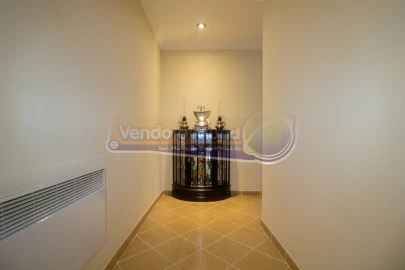 Moradia T5 para Venda em Samora Correia