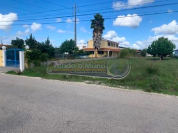 Terreno para Venda em Salvaterra de Magos e Foros de Salvaterra