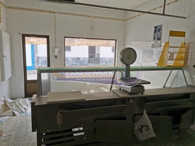 Loja para Venda em Cabeção Foto 5